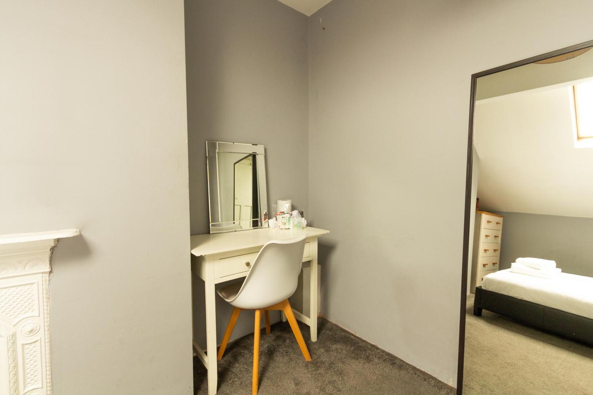 Lovely Private Rooms Near Mcr Centre Manchester Esterno foto